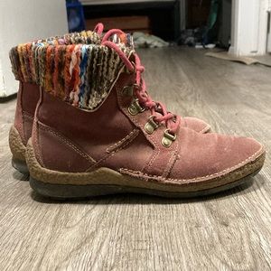 Propet hiking boots